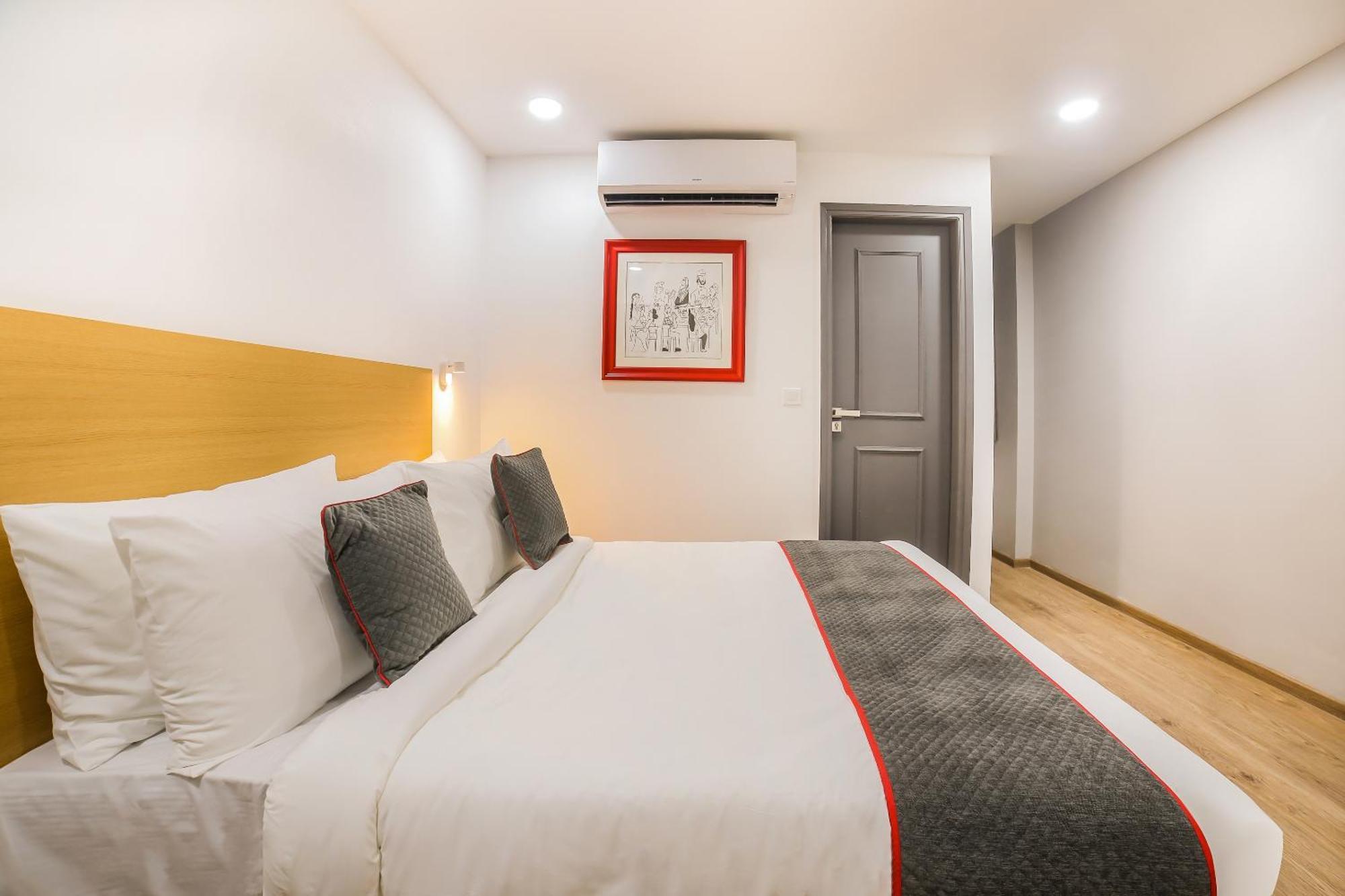 Collection O Ajanta Hotel Нью-Дели Экстерьер фото